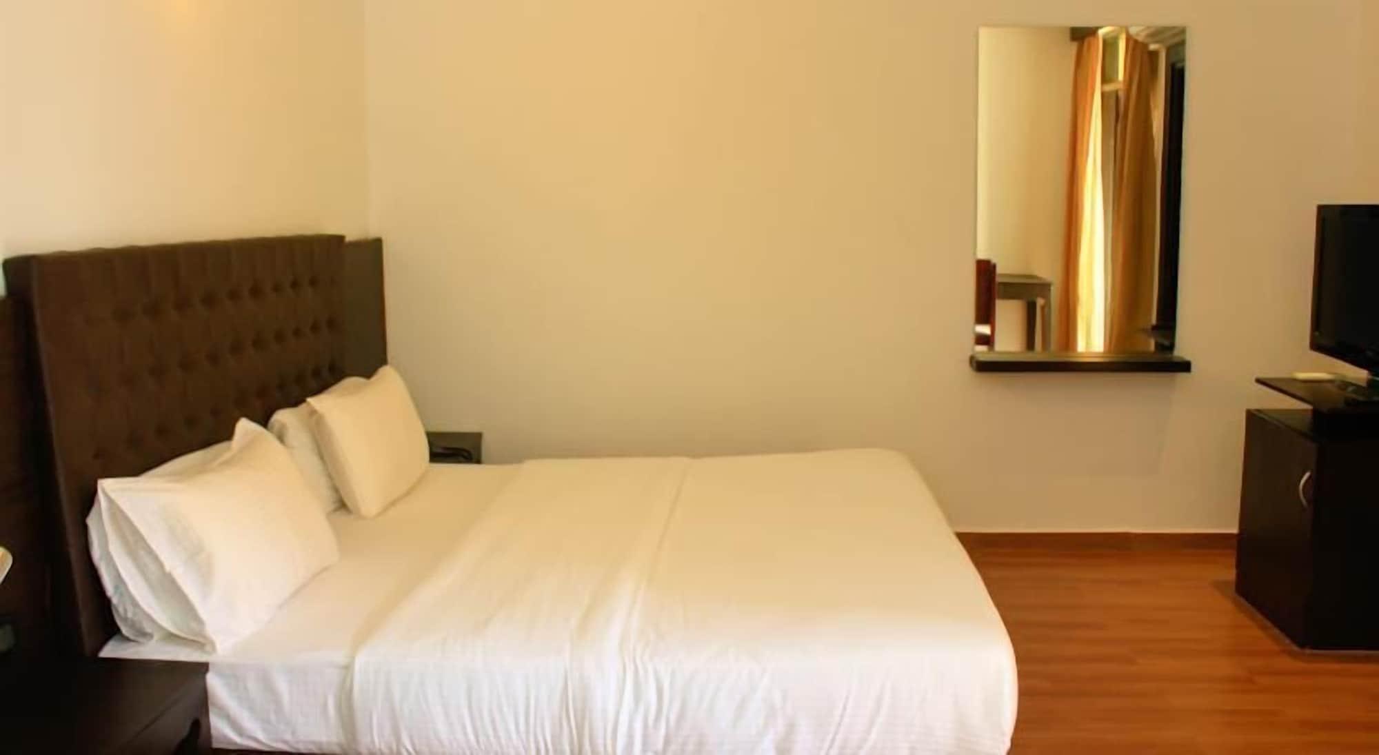 Sinq Beach Resort Calangute Exterior foto