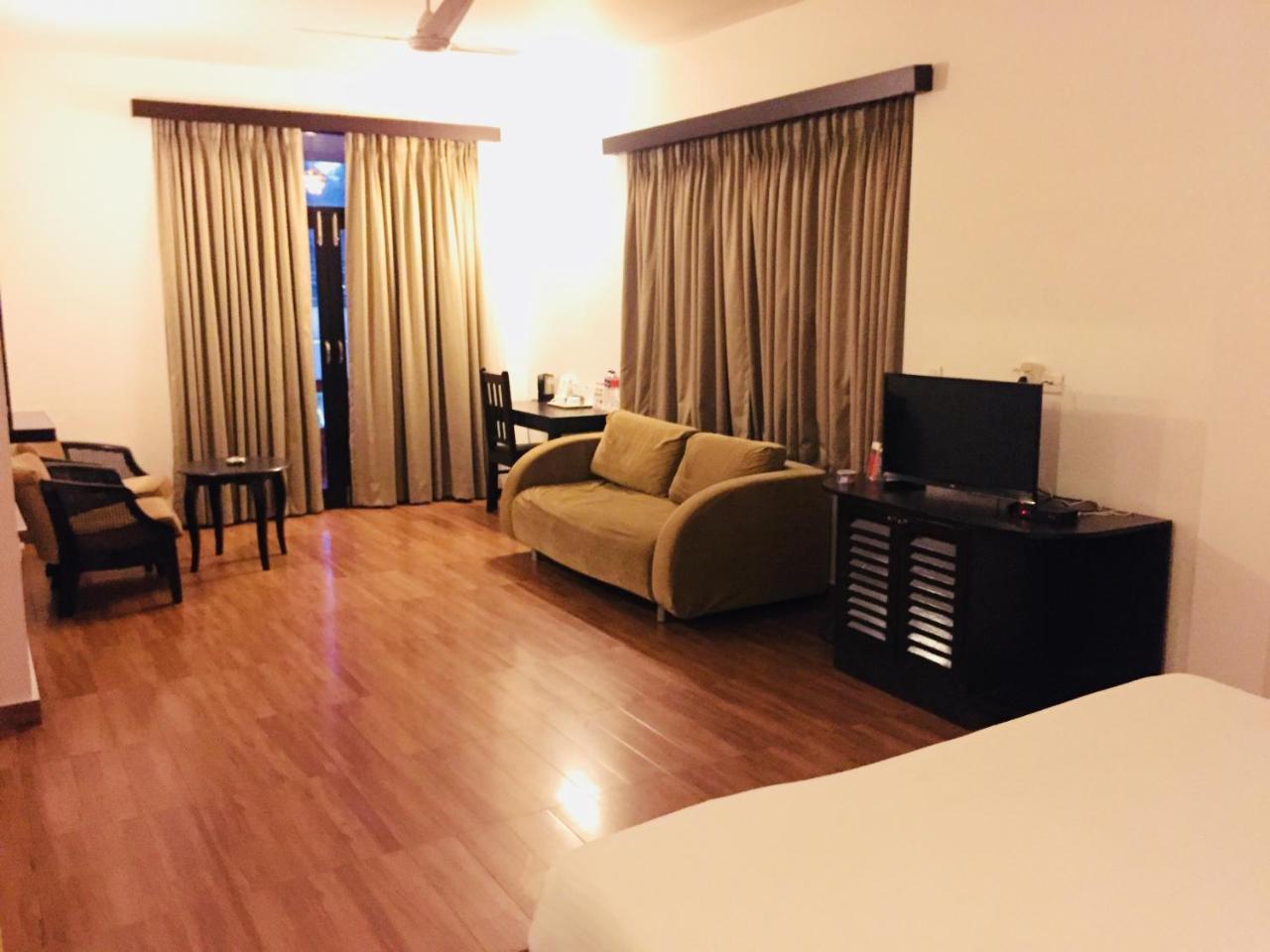 Sinq Beach Resort Calangute Exterior foto